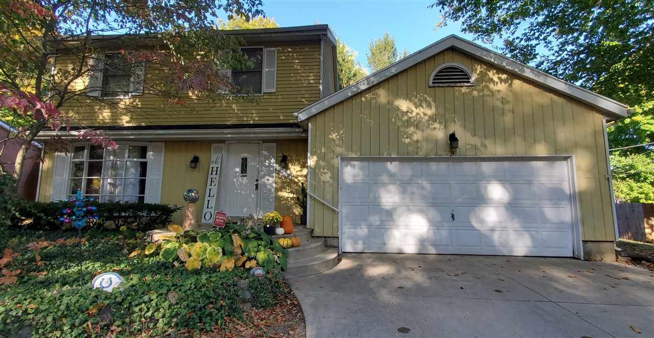 Property Photo:  2235 Autumn Way  IN 47374 
