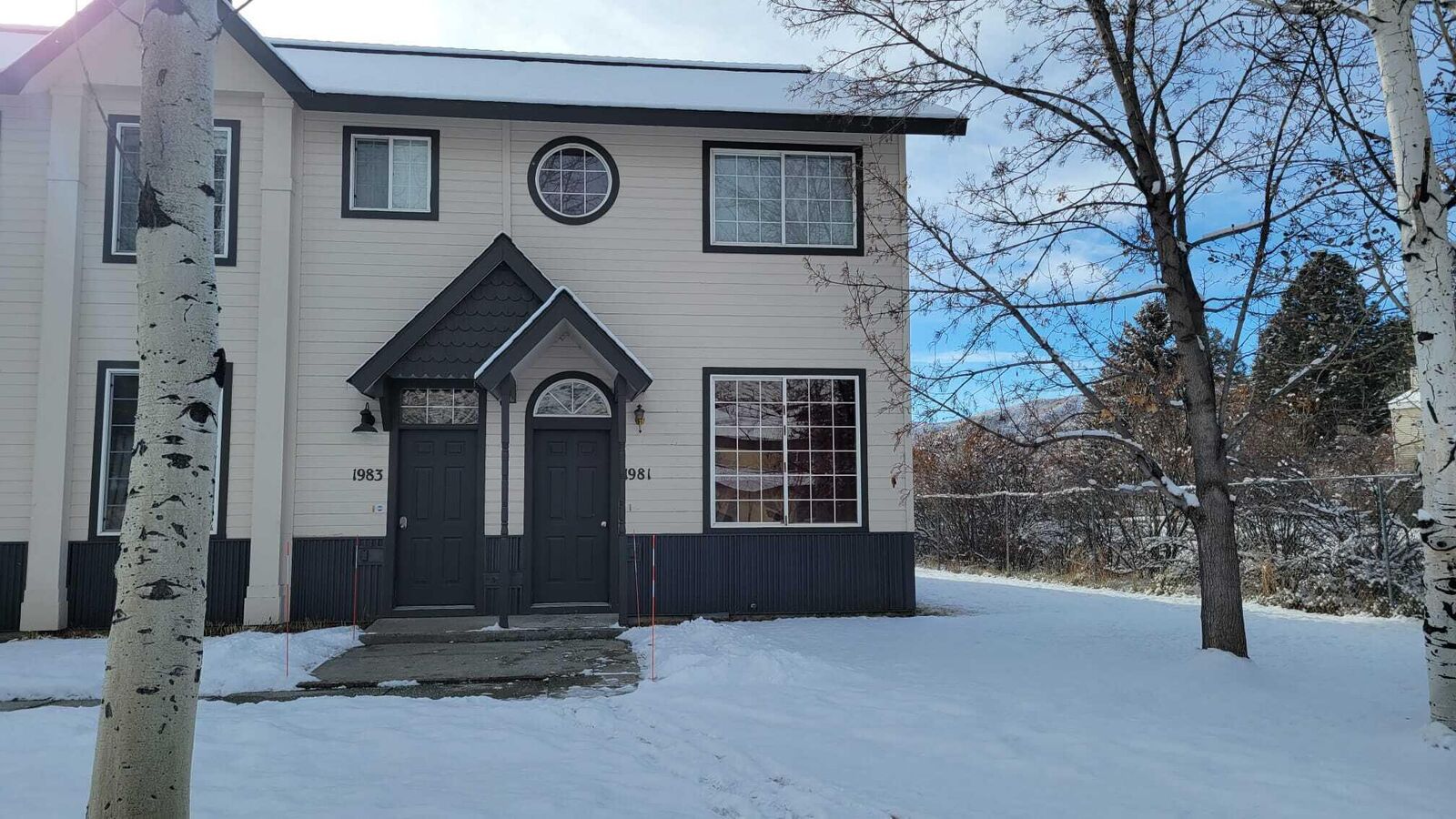 Property Photo:  1981 Woodside Blvd  ID 83333 