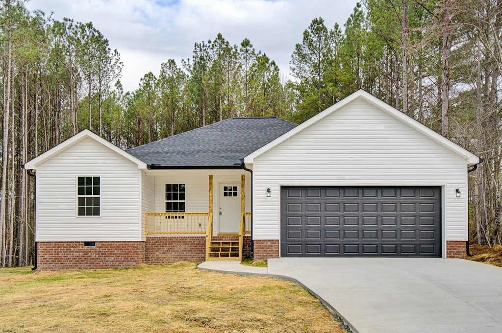 Property Photo:  211 Bell Loop  GA 30705 