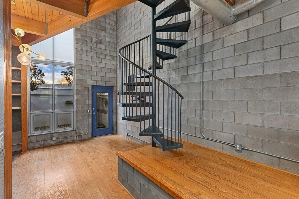 Property Photo:  542 Ralph McGill Boulevard NE 5  GA 30312 