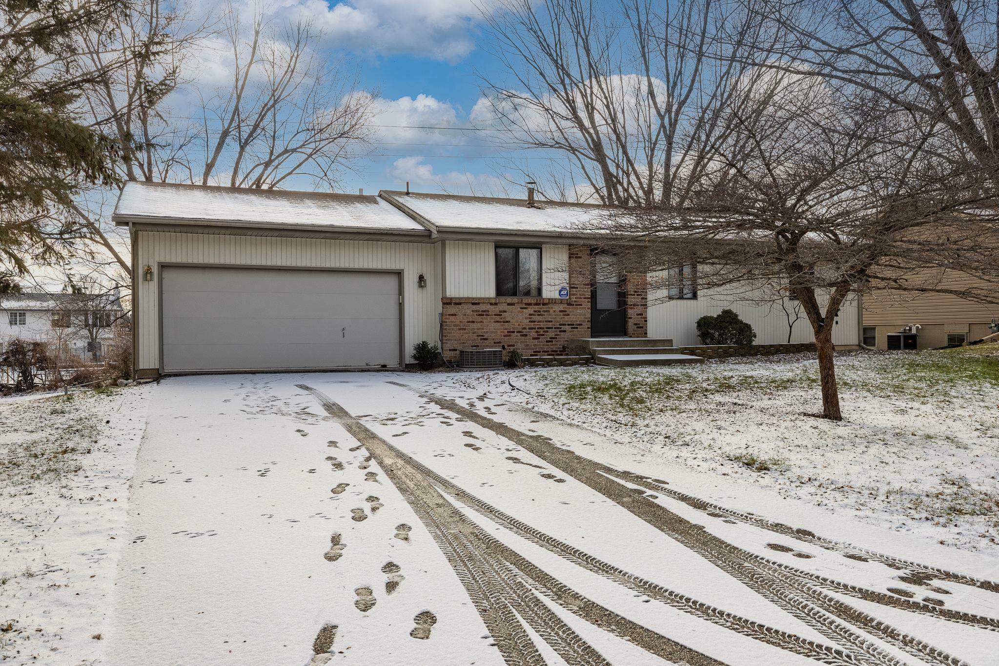 Property Photo:  4031 W 134th Street  MN 55378 