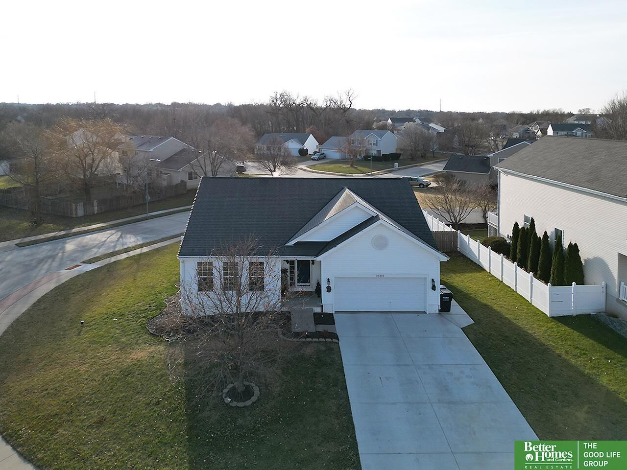 4 bed Omaha home for sale 16305 Sherwood Avenue, Omaha, NE 68116