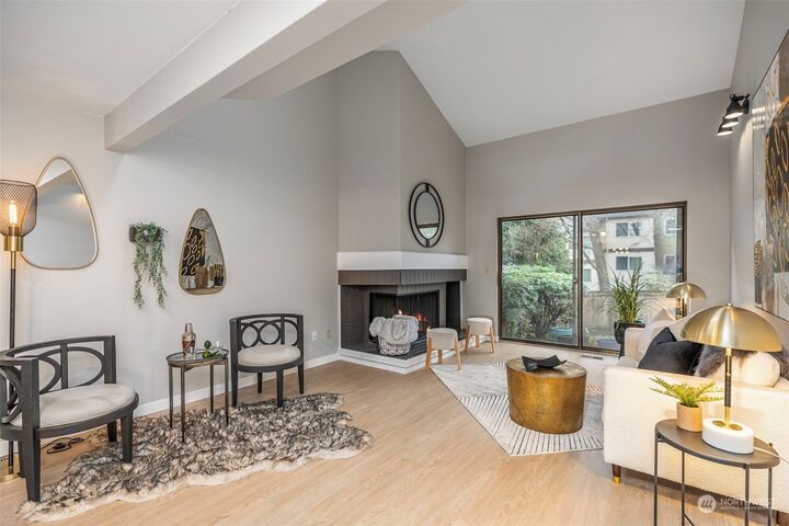 Property Photo: 3310 SW 318th Place 74 WA 98023