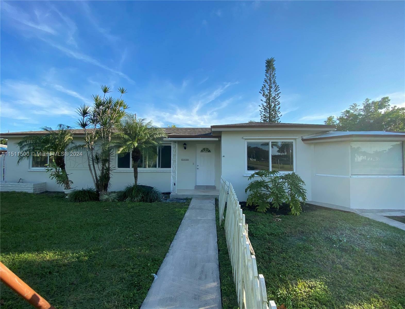 Property Photo:  15340 SW 298th Ter  FL 33033 