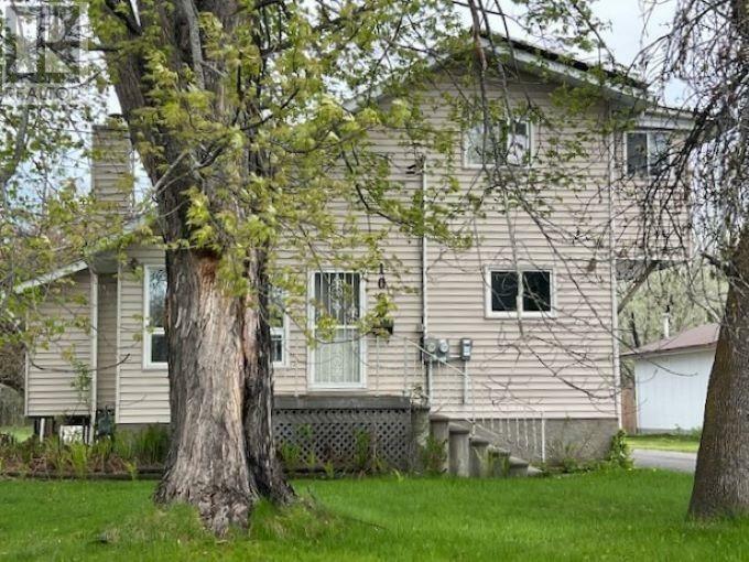 Property Photo:  1060 Cornwall Ave N  ON P9A 3H1 