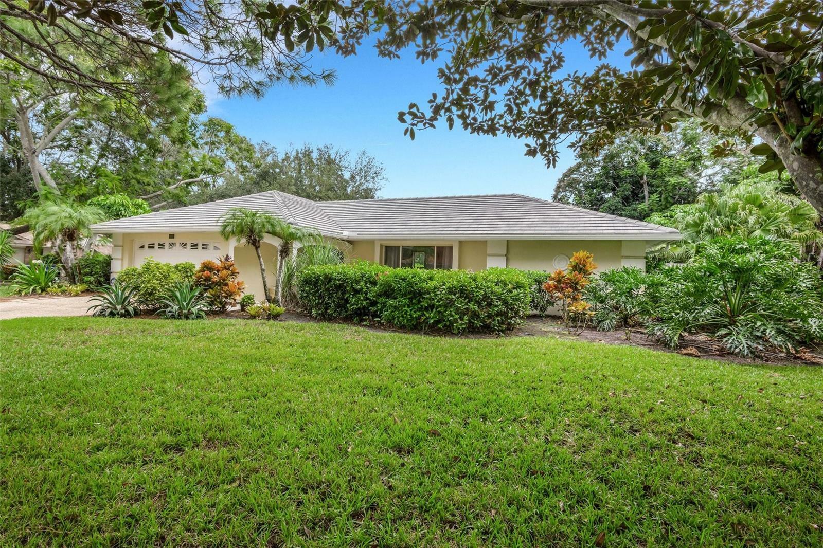 Property Photo:  1637 Pine Harrier Circle  FL 34231 