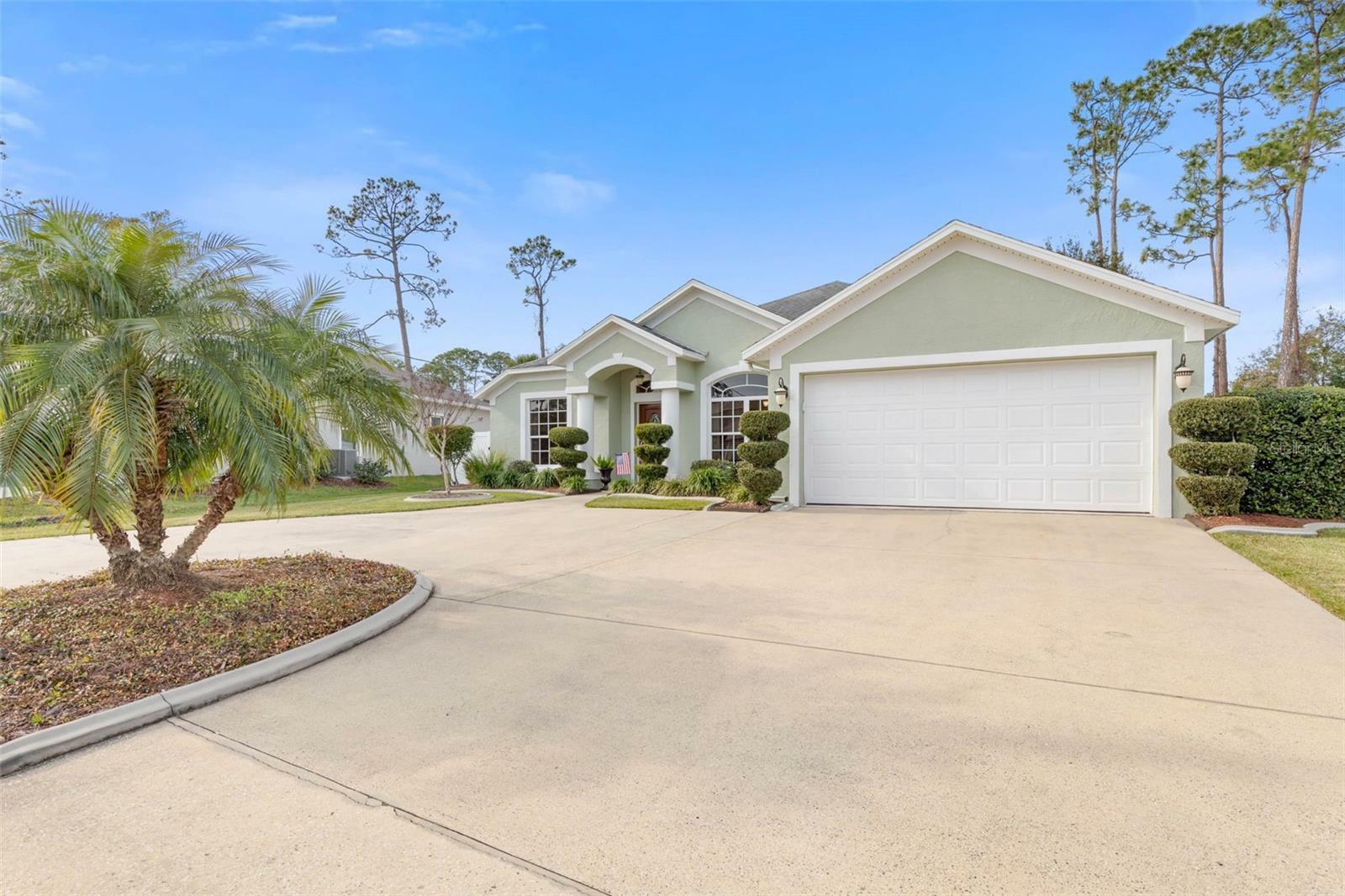 Property Photo:  27 Woodward Lane  FL 32164 