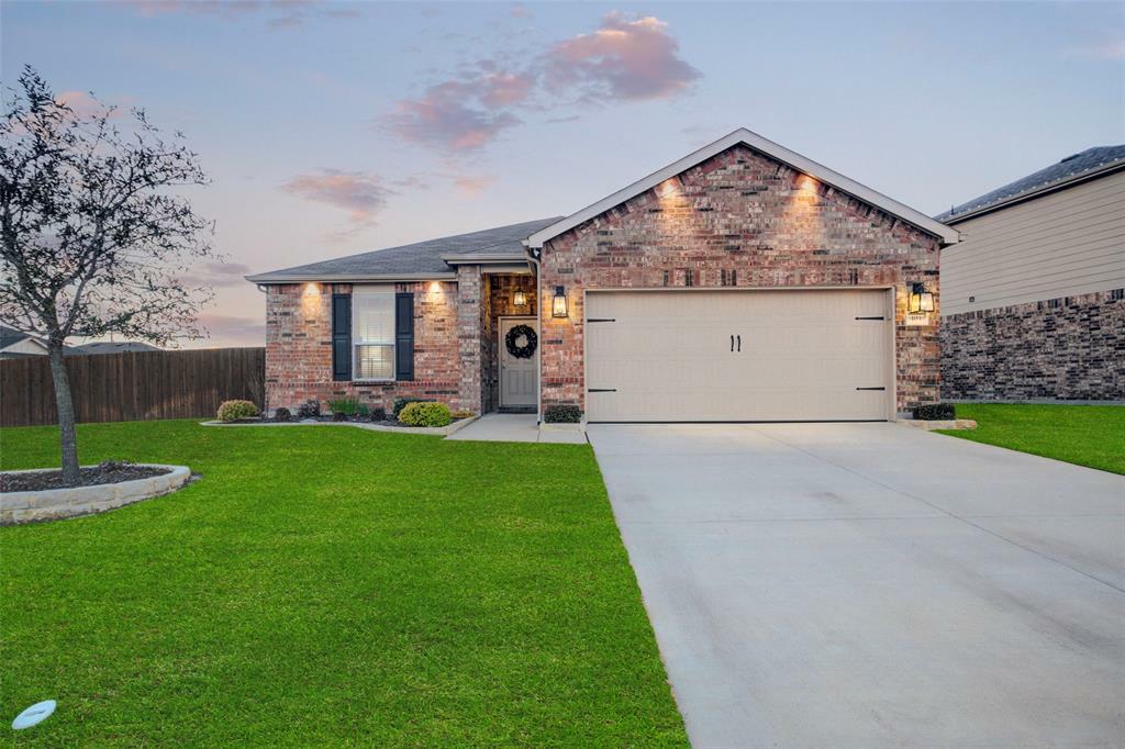 Property Photo: 103 Waxberry Drive TX 75189