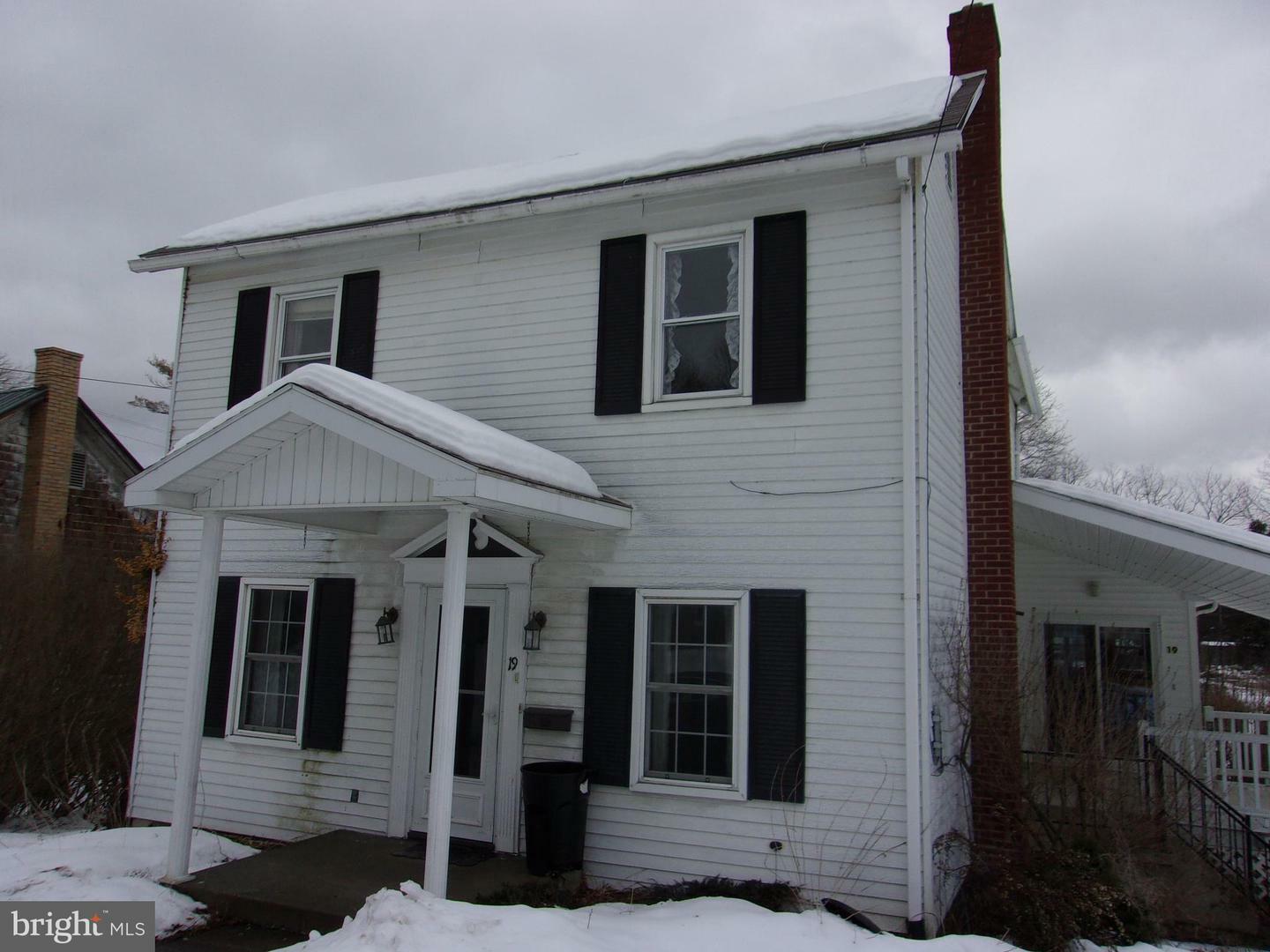 Property Photo:  19 Walker  PA 16651 