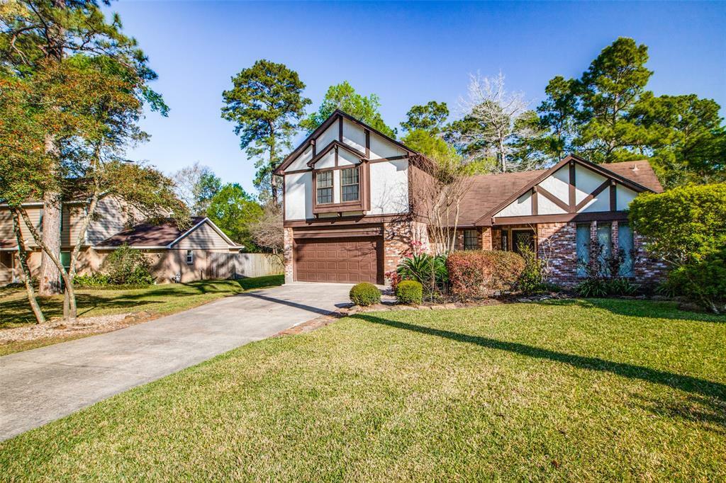 Property Photo: 24 E Torch Pine Circle TX 77381