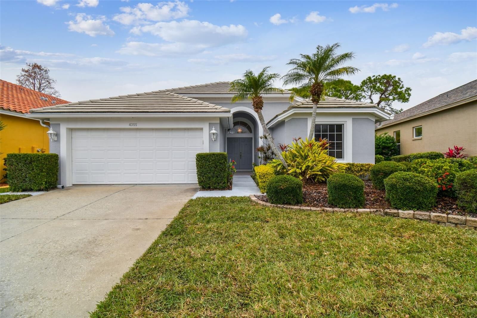 Property Photo:  4355 Sawgrass Drive  FL 34685 