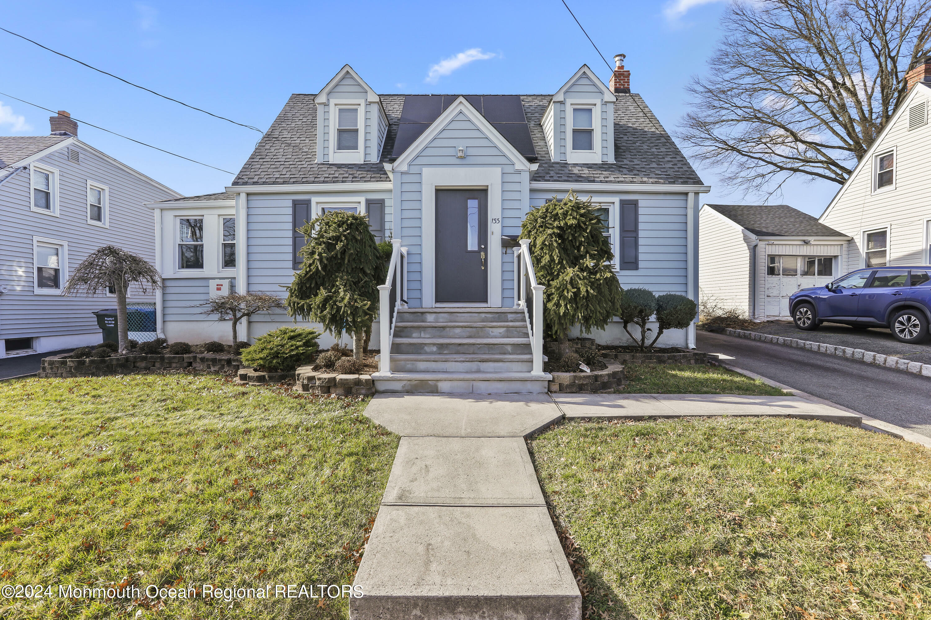 Property Photo:  133 Oak Street  NJ 07001 