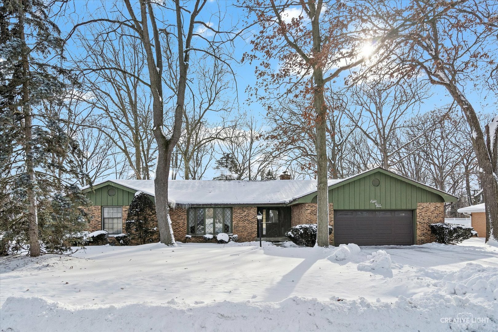 Property Photo:  805 Victor Road  IL 60505 