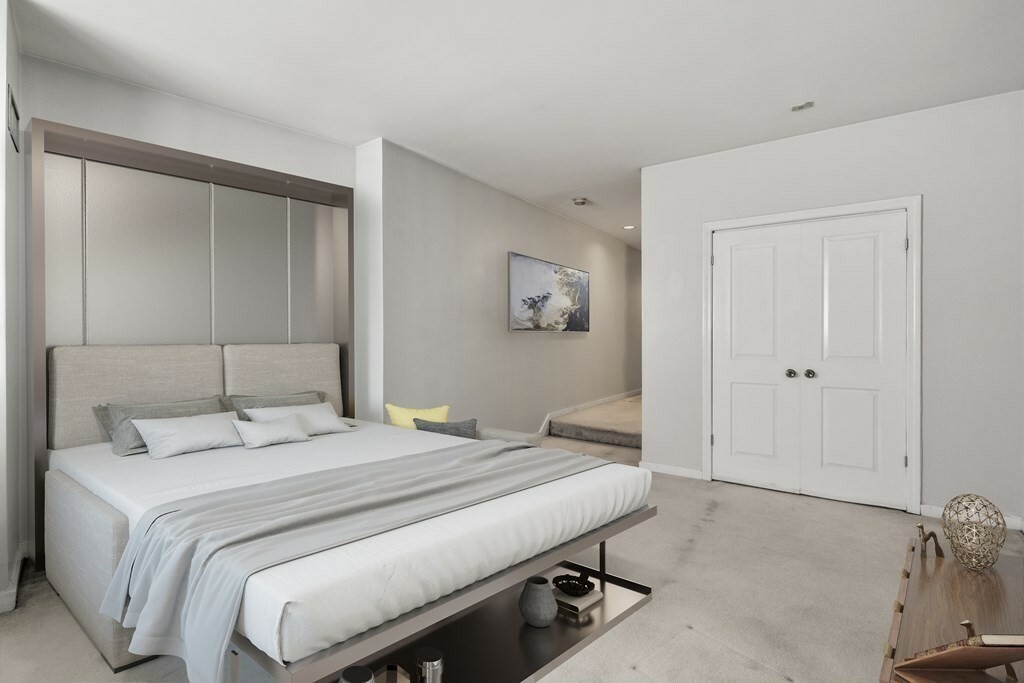 Property Photo: 19 Wiget Street 103 MA 02113