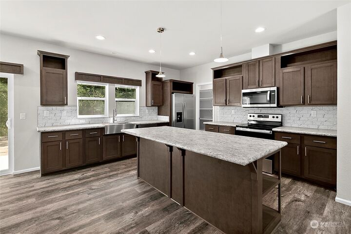 Property Photo:  19270 Division Avenue NE  WA 98392 