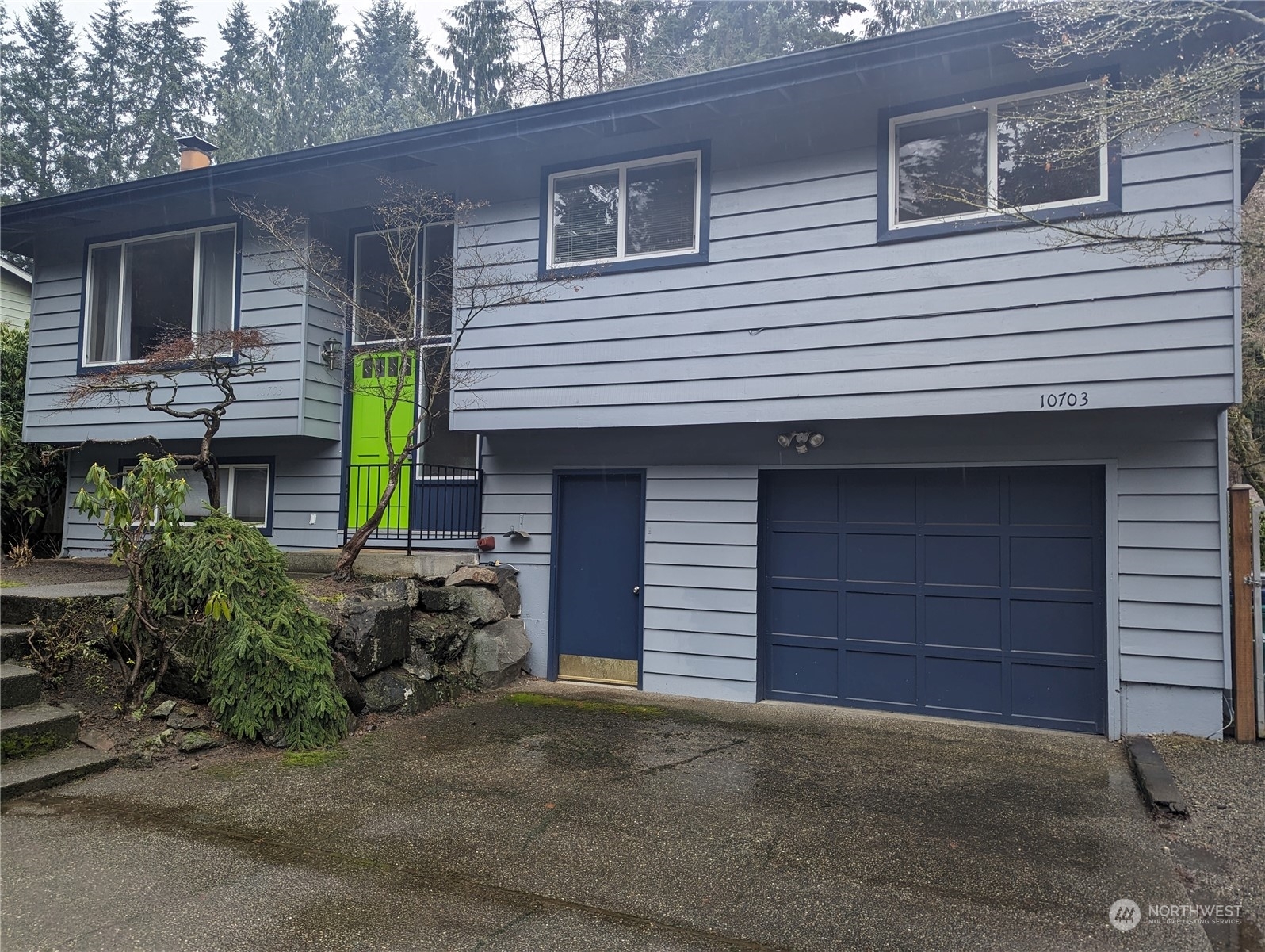 Property Photo:  10703 NE 143rd Place  WA 98034 