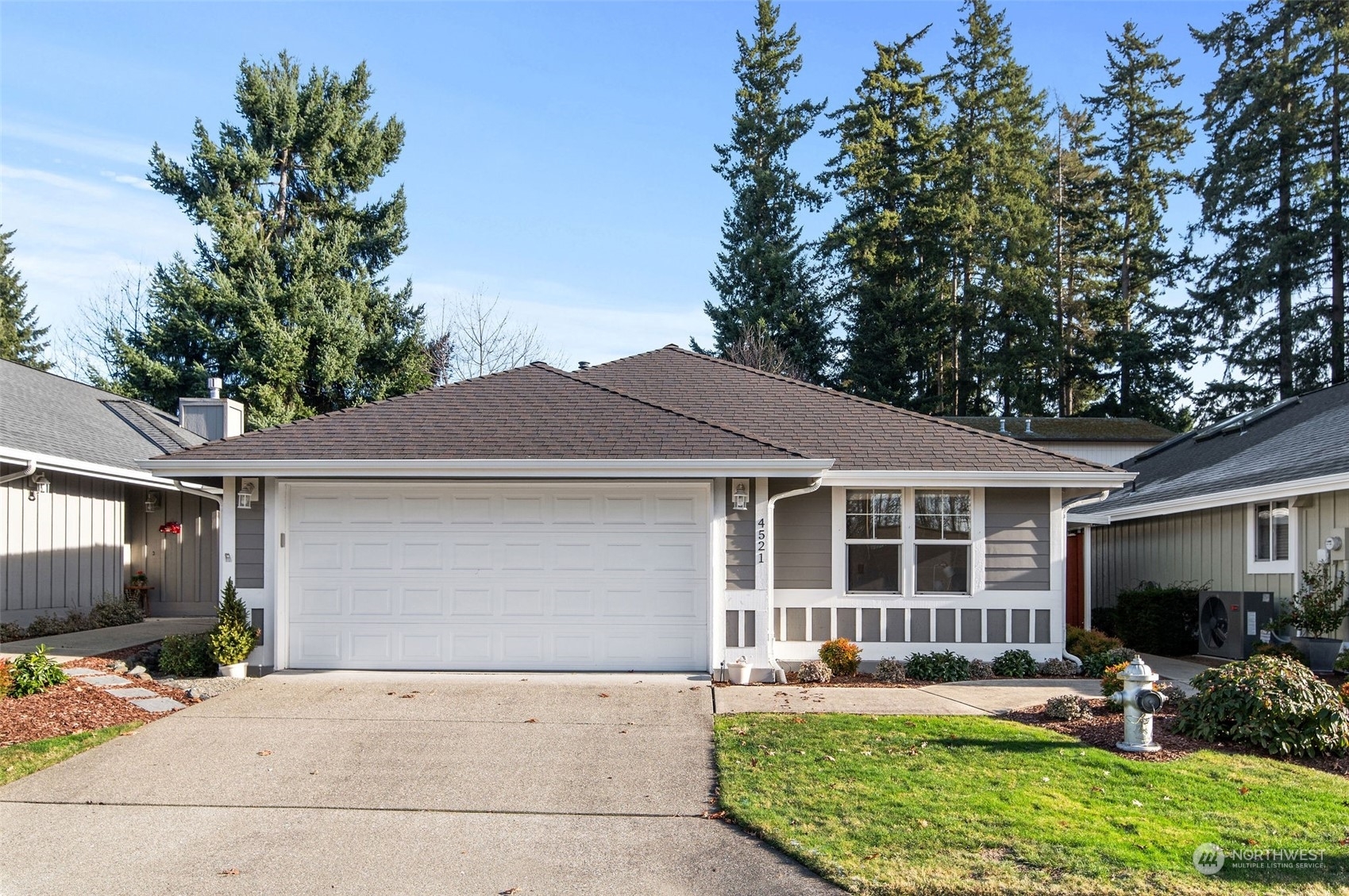 Property Photo:  4521 7th Street SE  WA 98374 