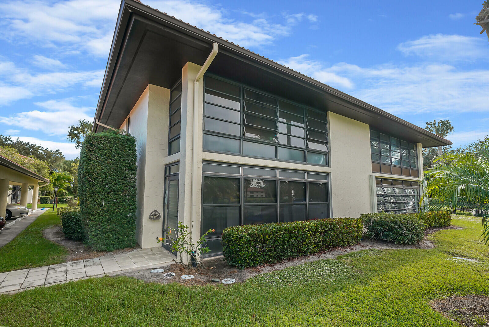 Property Photo:  31 SW South River Drive 101  FL 34997 