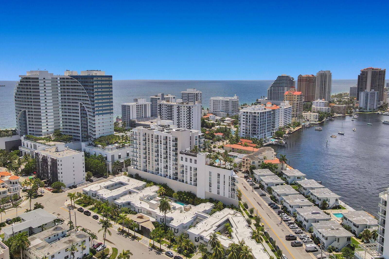 Property Photo:  401 N Birch Road 1212  FL 33304 