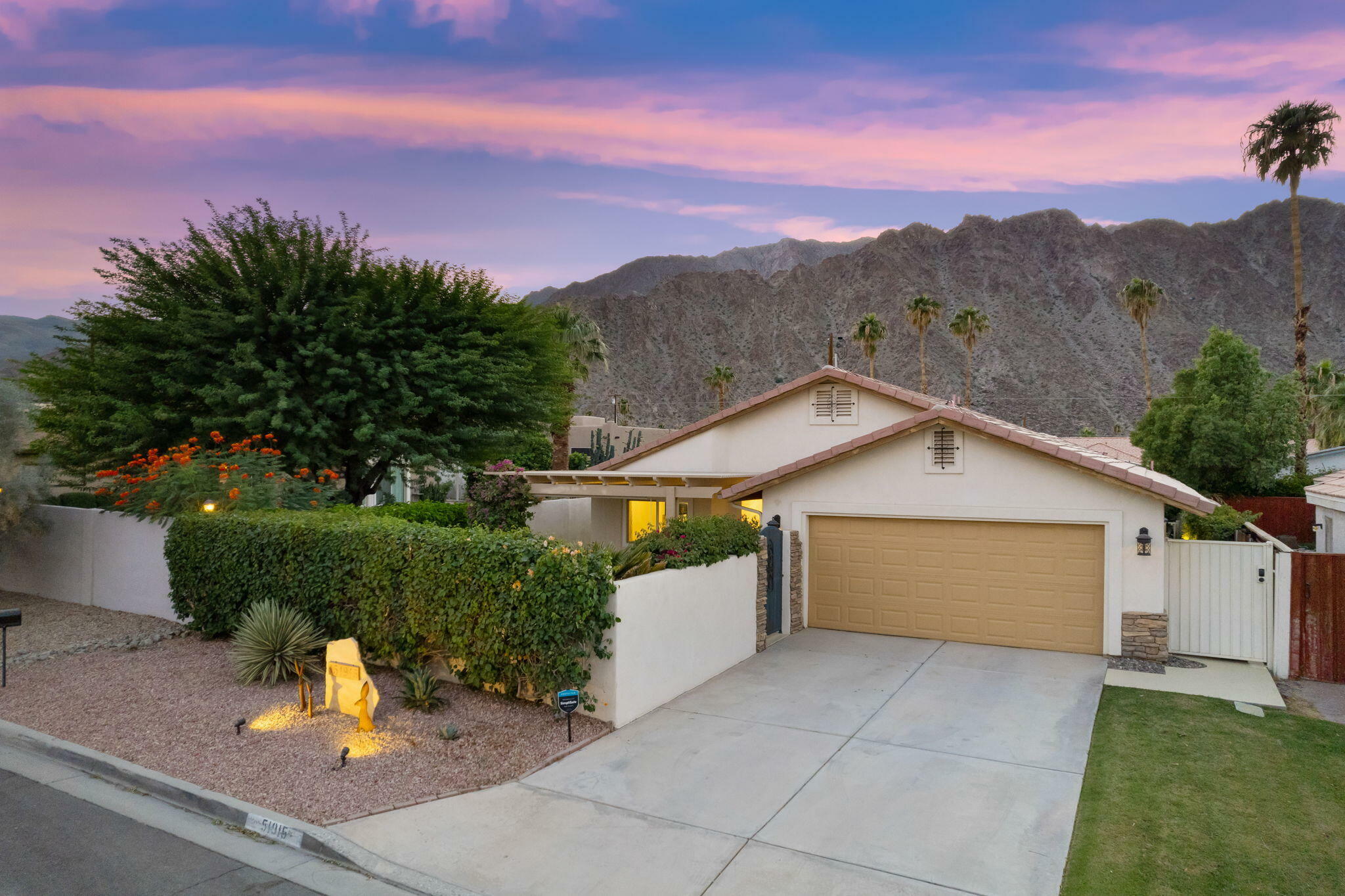 Property Photo: 51915 Avenida Alvarado CA 92253