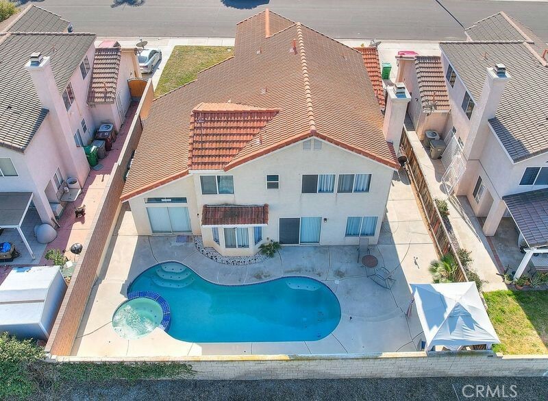 Property Photo: 25820 Via Hamaca Avenue CA 92551