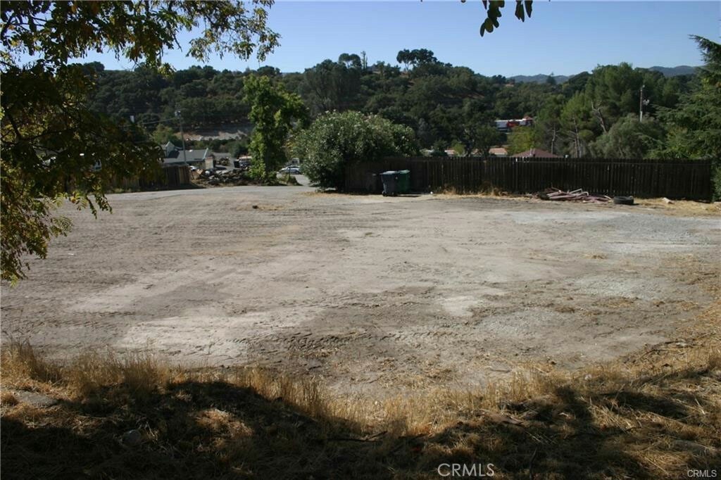 Property Photo:  4615 El Camino Real  CA 93422 