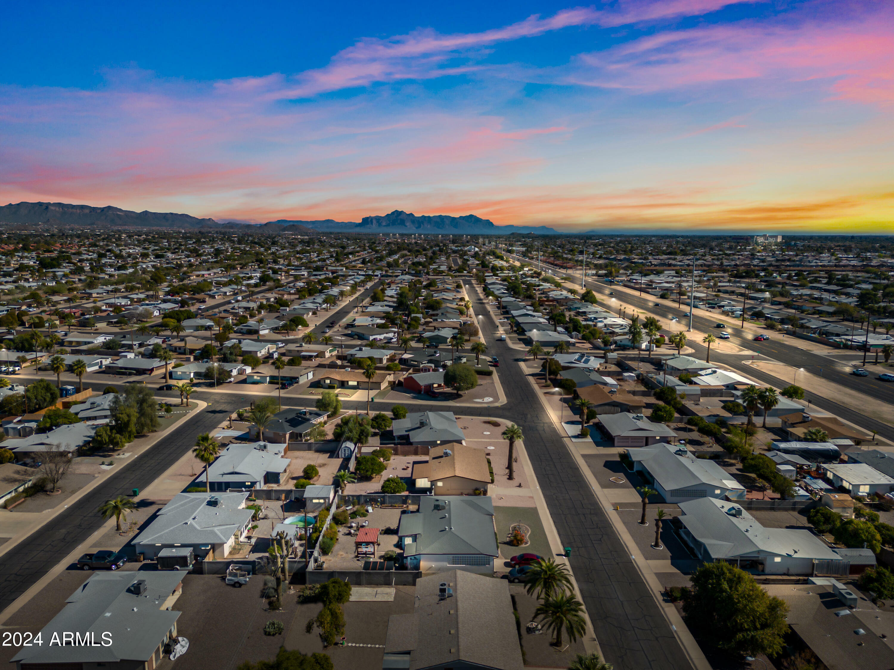 Property Photo:  428 N 54th Street  AZ 85205 