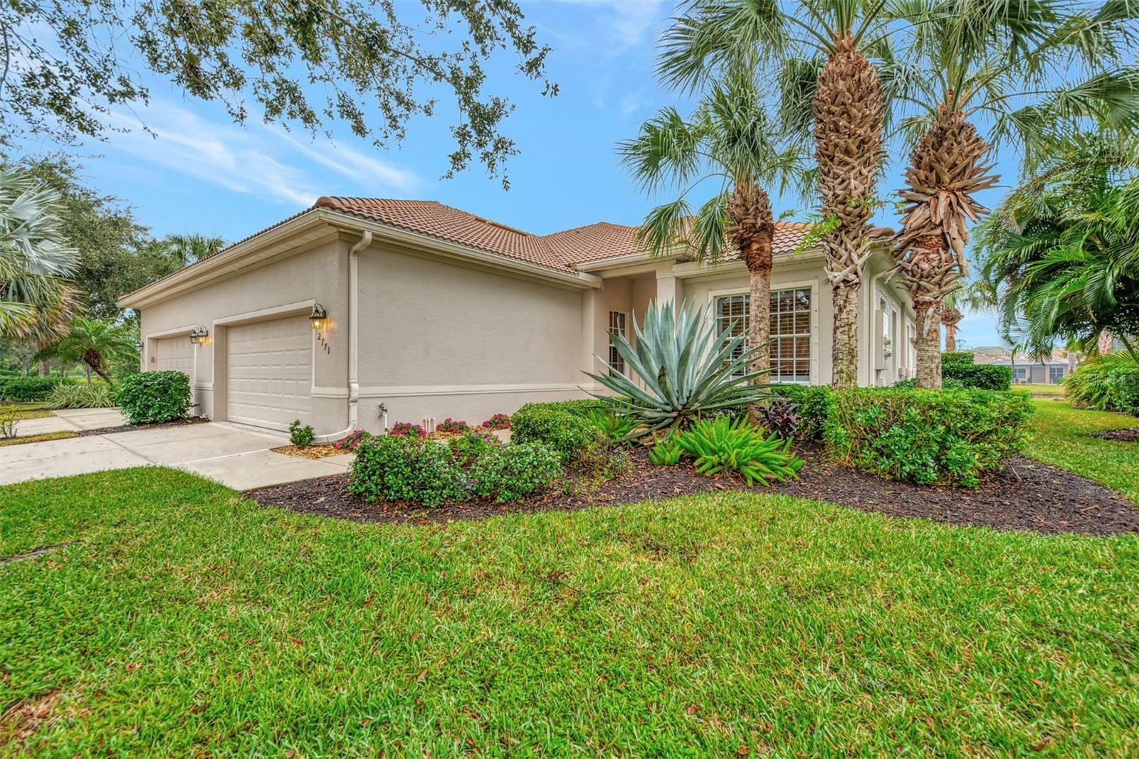 Property Photo:  2771 Myakka Creek Court  FL 33953 