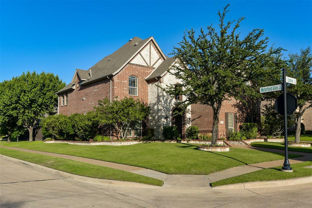 Property Photo:  400 Lismore Drive  TX 76063 