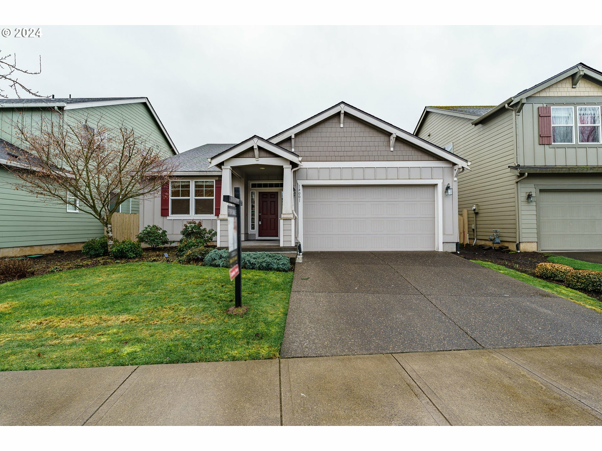 Property Photo:  14001 NE 102nd St  WA 98682 