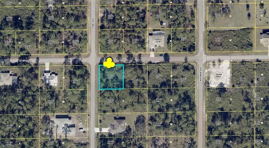 Property Photo: 2007 W 13th St FL 33972