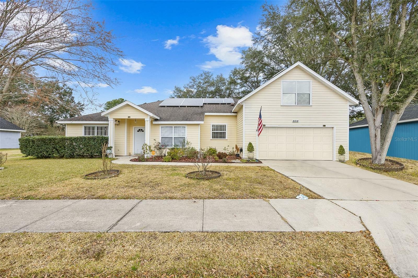 Property Photo:  8818 NW 10th Place  FL 32606 