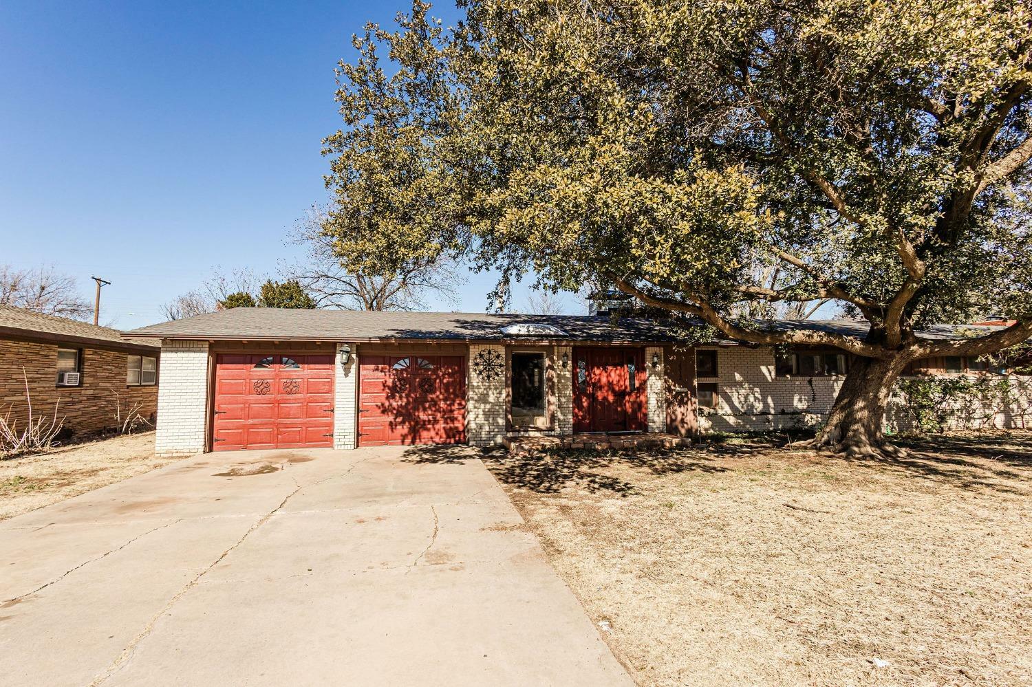 Property Photo:  3312 45th  TX 79413 