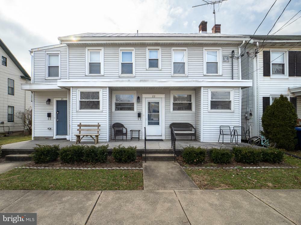 Property Photo:  22 W Penn Ave  PA 19551 