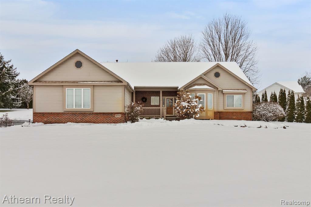 Property Photo:  16180 Hill Forest  MI 48451 8931 