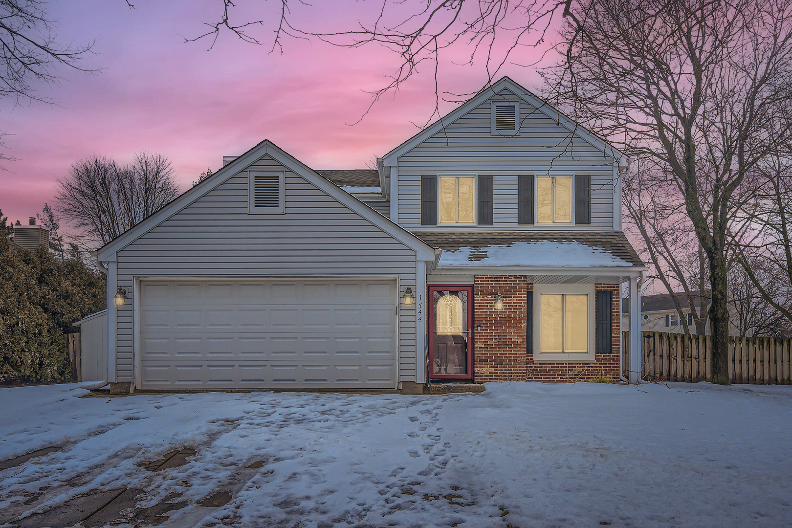 Property Photo:  1744 Tufts Court  IL 60565 