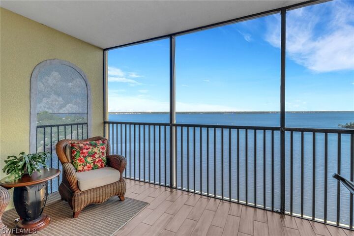 Property Photo: 2797 1st Street 1004 FL 33916