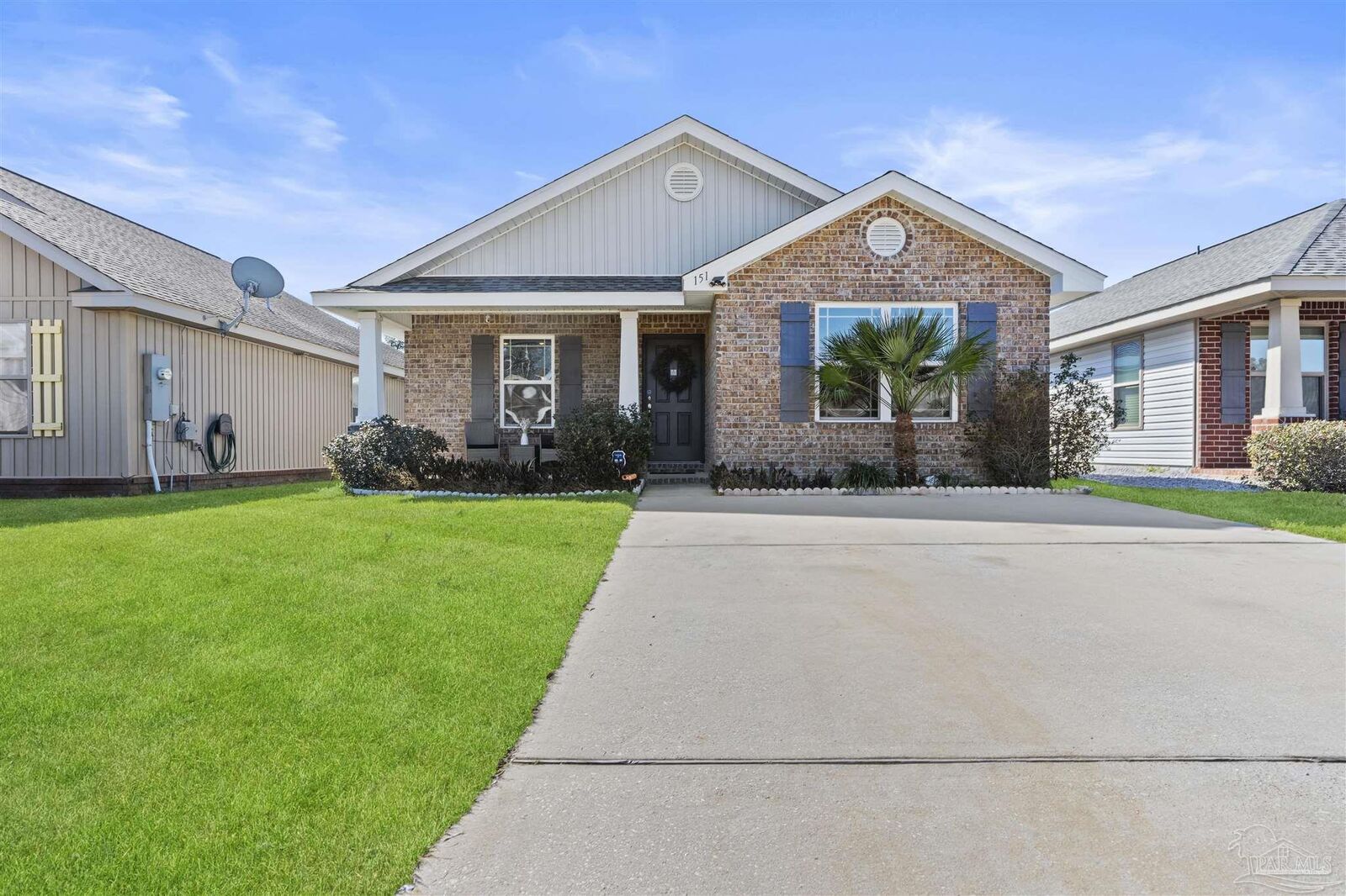 Property Photo:  151 Cottage View Dr  FL 32507 