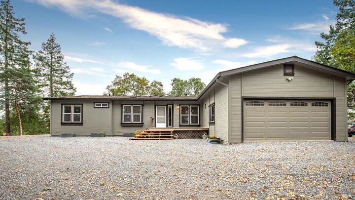 Property Photo:  505 McNair Road  CA 95425 