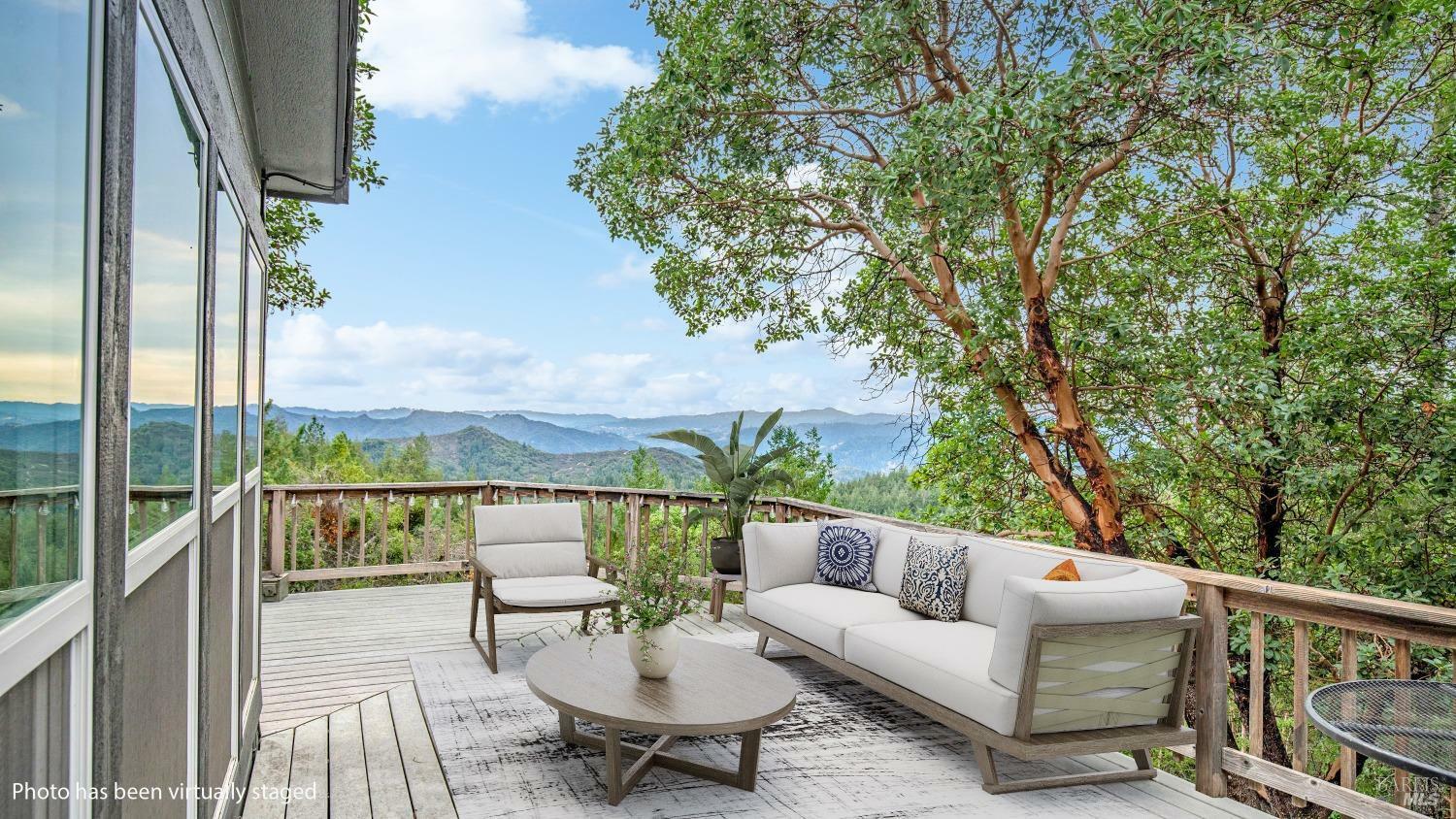 Property Photo: 505 McNair Road CA 95425