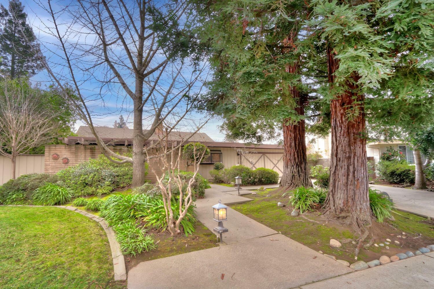 Property Photo:  1718 Woodacre Court  CA 95608 