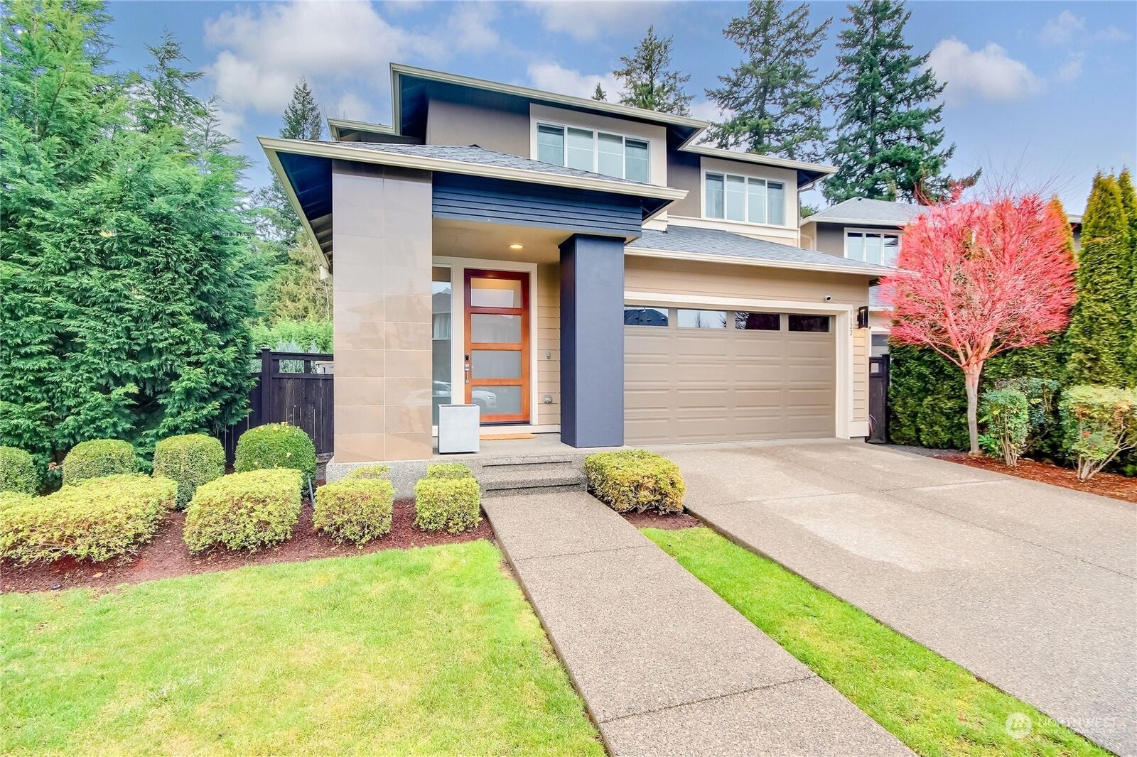 Property Photo:  3822 NE 24th Court  WA 98056 