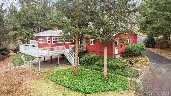 Property Photo:  75 Crestwood Road  CT 06524 