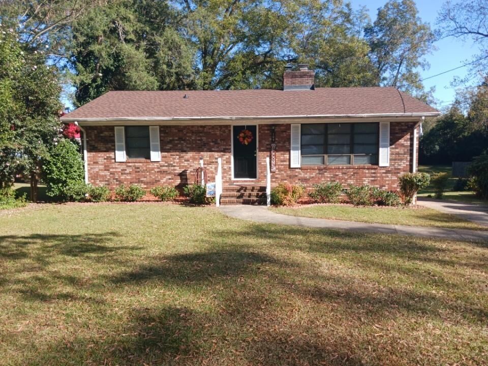 Property Photo: 109 Grove Street GA 30673