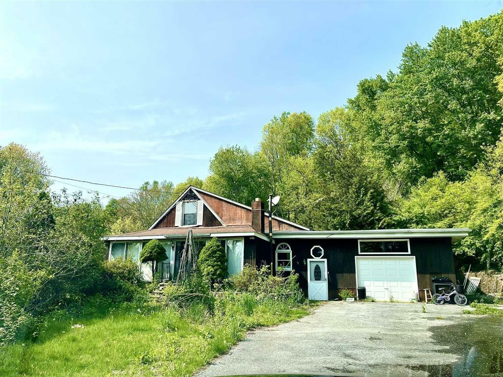 Property Photo:  159 Dorsey  NY 12601 