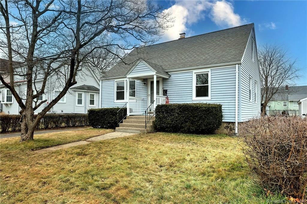 Property Photo: 94 Chelsea Street CT 06615