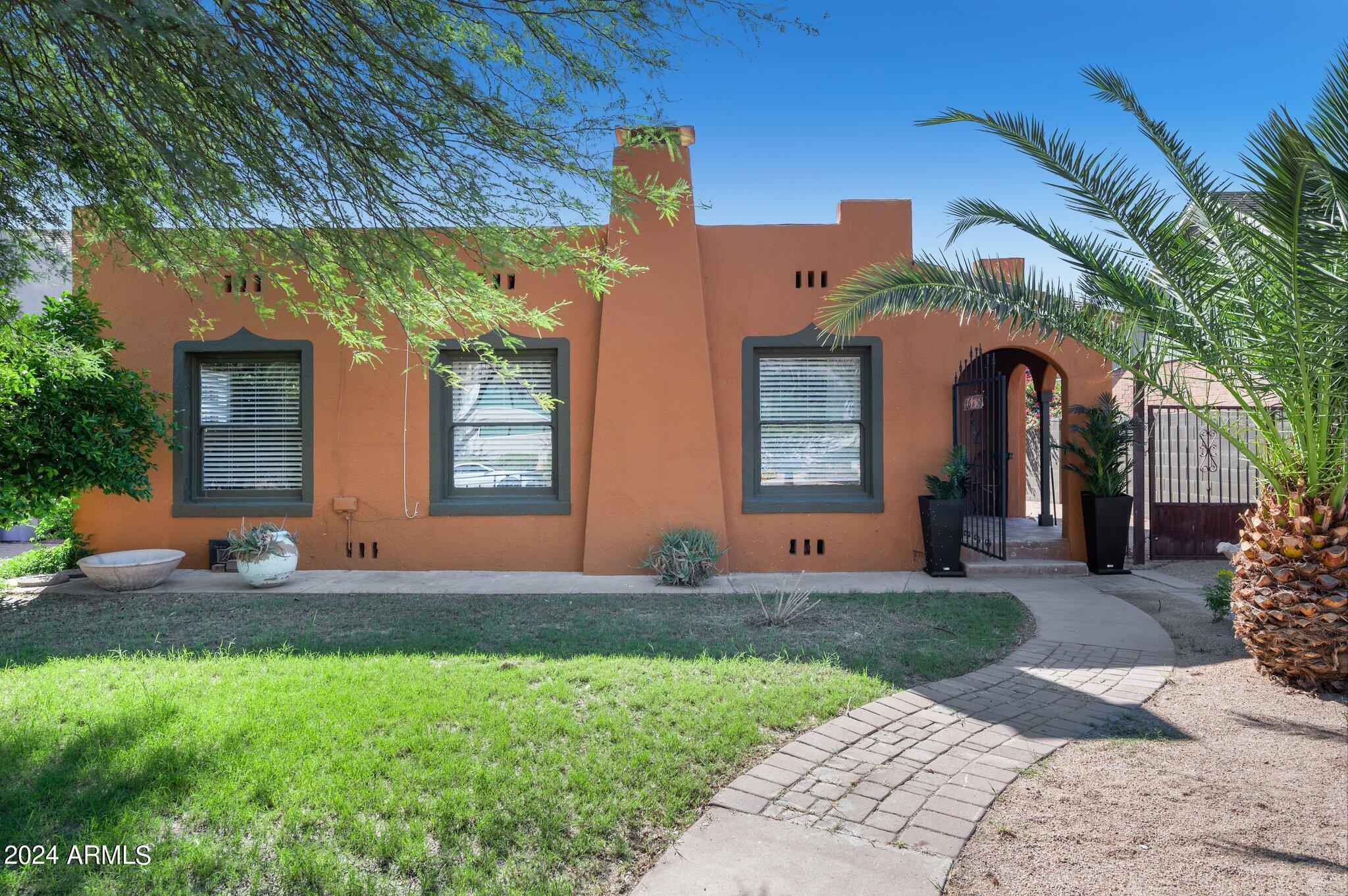 Property Photo: 1625 E Garfield Street AZ 85006