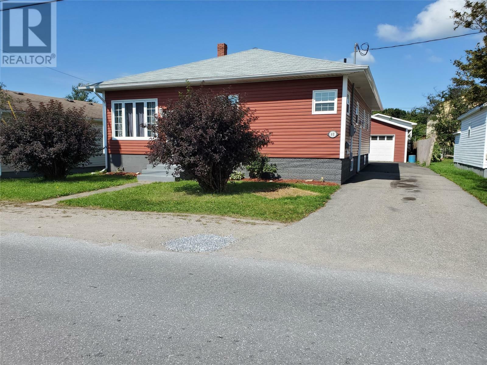 69 St. Clare Avenue  Stephenville NL A2N 1P2 photo