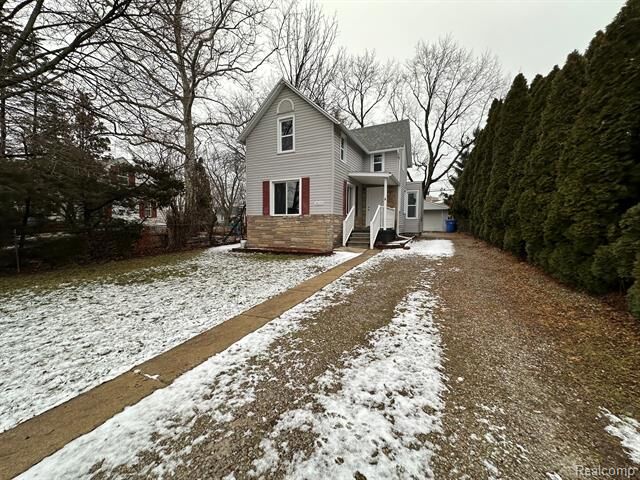 Property Photo: 30233 Bayview Drive MI 48173