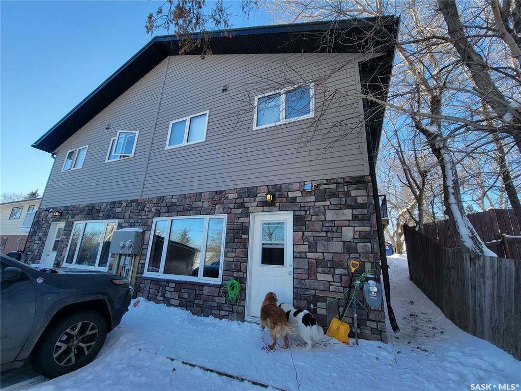 Property Photo:  628 Saskatchewan Avenue A & B  SK S0L 1S0 